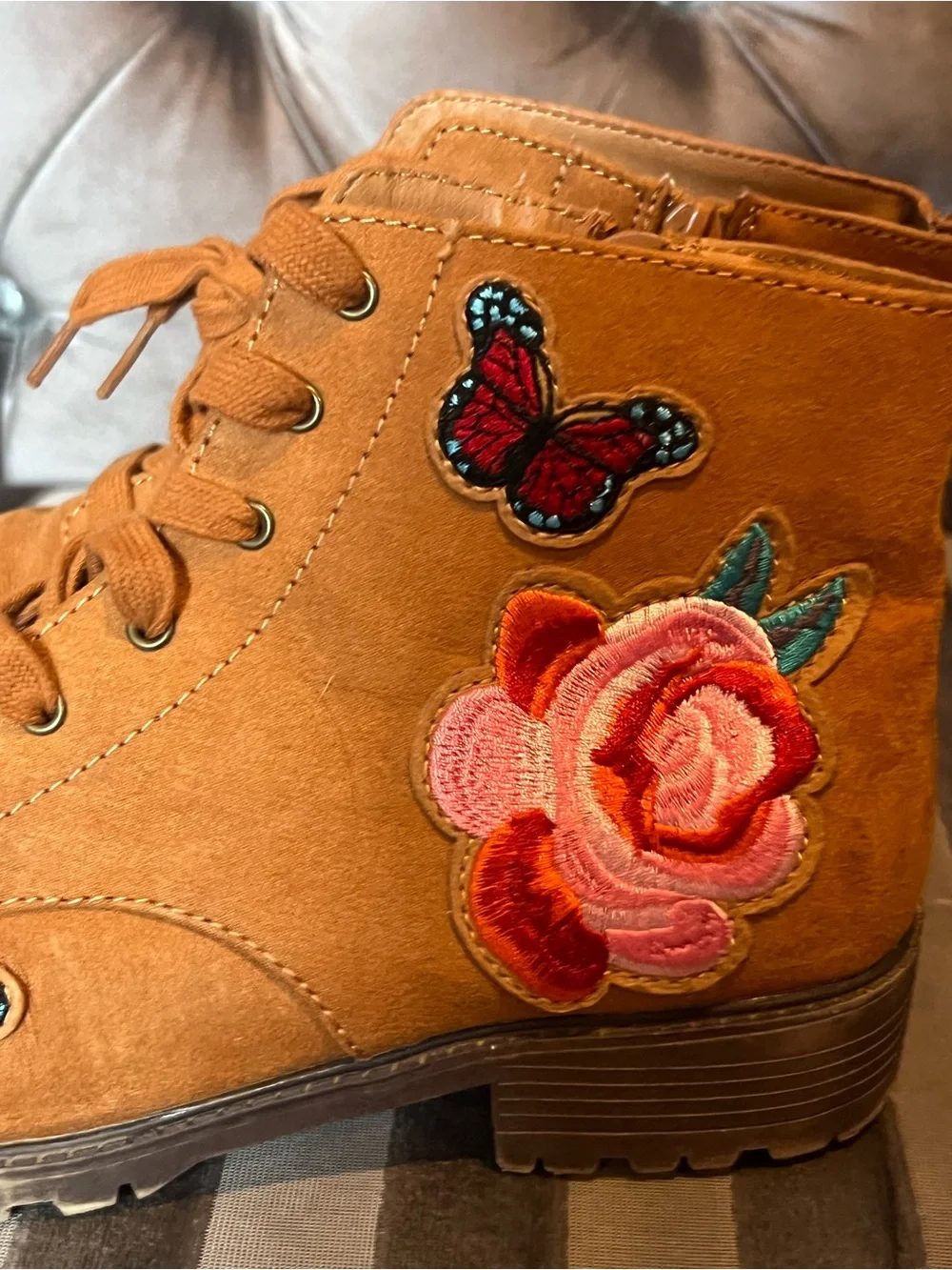 🥾 American Heritage Embroidered Combat Boots 🌸🦋
